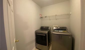 12945 Morningpark Cir, Alpharetta, GA 30004
