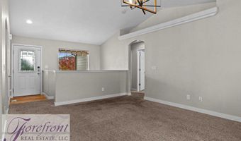 2438 Centennial Village Dr, Casper, WY 82609