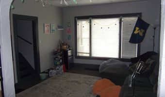 401 W Gale St, Angola, IN 46703