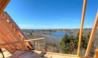 11 Ocean Heights Rd, Newport, RI 02840