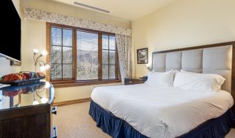 300 Prater Rd A-202, Avon, CO 81620