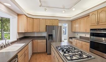 12411 Hopa Cir, Anchorage, AK 99515