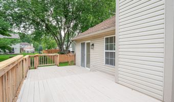 585 Eagles Nest Ct, Avon, IN 46123