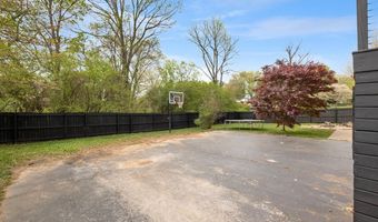 441 Iroquois Dr, Alvaton, KY 42122