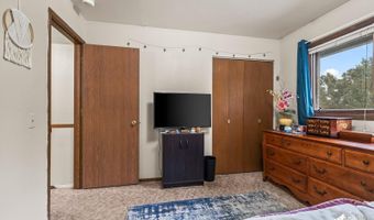 917 E 45th Ct, Anchorage, AK 99503