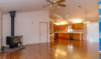 8104 Prairie Dog Dr, Bonanza, OR 97623