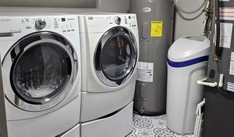 8023 Railroad Rd, Indianapolis, IN 46217