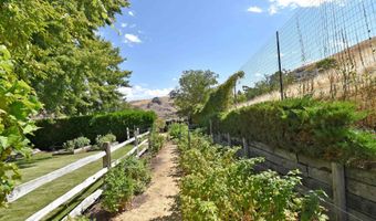 413 Garfield St, Asotin, WA 99402