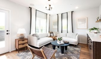 317 CALVERT Ave, Alexandria, VA 22301
