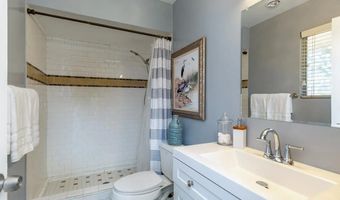 4800 Williamsburg Ln 216, La Mesa, CA 91942