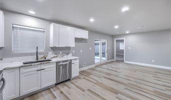 4724 Patterson Ave, Las Vegas, NV 89104