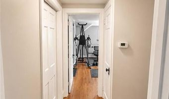 625 Mendon Rd, Cumberland, RI 02864