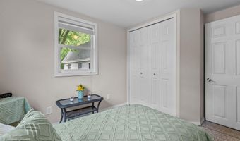 1631 N WILMER St, Appleton, WI 54911