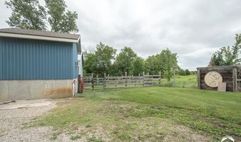 364 E 1600 Rd, Baldwin City, KS 66006