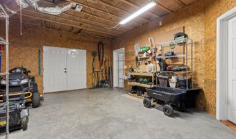 9875 Fieldcrest Dr, Apison, TN 37302
