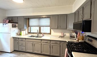 222 SUPERIOR St S, Antigo, WI 54409