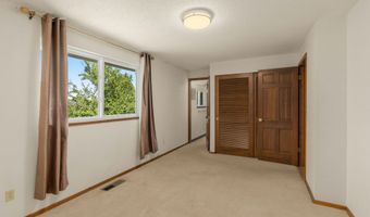 14025 SW ROCHESTER Dr, Beaverton, OR 97008