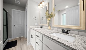 10 Wendron Ln, Bella Vista, AR 72714