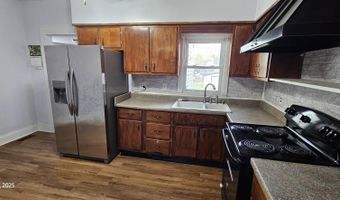 207 E 3rd St, Augusta, KY 41002