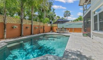 50 17TH St, Atlantic Beach, FL 32233