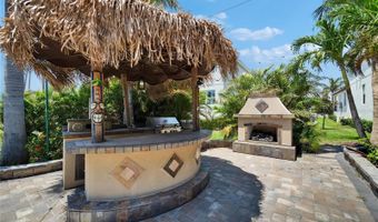 6116 LAGOMAR Ln, Apollo Beach, FL 33572