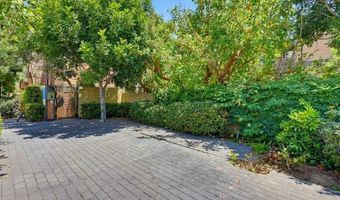 2942 Lawrence St, San Diego, CA 92106