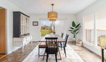 424 Fairlane Dr, Alma, MI 48801