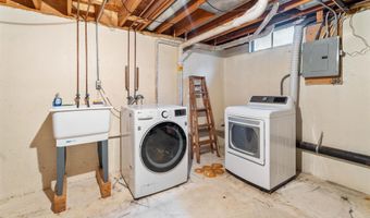 725 S WESTHAVEN Pl G, Appleton, WI 54914
