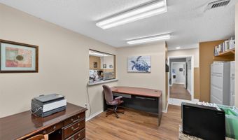 7 W MAIN St 12-14, Apopka, FL 32703
