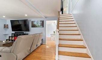 48 Whipple Rd, Billerica, MA 01821