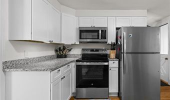 12 Terrace Dr, Bristol, RI 02809