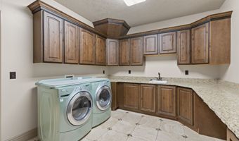 886 W CANYON VIEW Ct N, American Fork, UT 84003