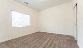 13760 Larkspur Way, Armona, CA 93202