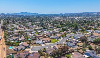 620 Meadow Grove Pl, Escondido, CA 92027