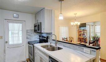 904 Thrush Cir, Barefoot Bay, FL 32976