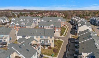 2824 Ridington Rd, Ann Arbor, MI 48105