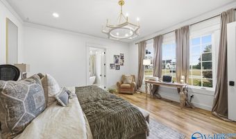 2582 S Broad St, Albertville, AL 35950