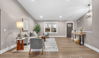 10886 Douglas Dr, Allendale, MI 49401