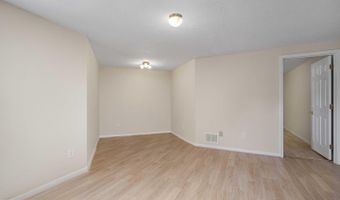 235 W HOPE Ct, Bear, DE 19701