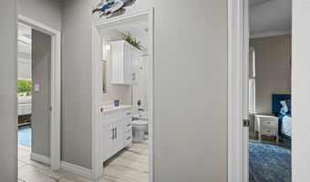 124 Sea Breeze Dr, Aransas Pass, TX 78336
