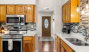 6276 NE 46th St, Altoona, IA 50009