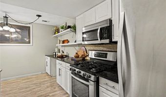 7402 Germane Trl, Apple Valley, MN 55124