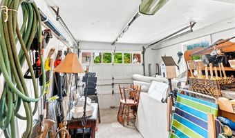 181 Brookside Dr, North Kingstown, RI 02852