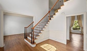 12857 Waterside Dr, Alpharetta, GA 30004