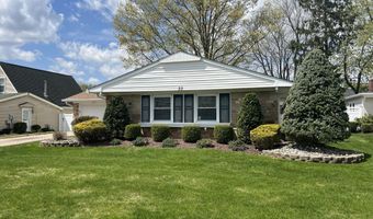 32 Idlewild Ln, Aberdeen, NJ 07747