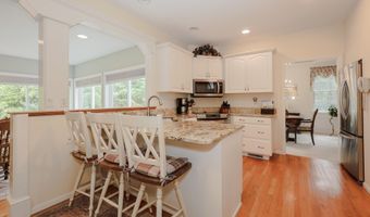 48 Essex Rd, Bedford, NH 03110
