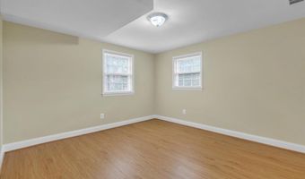 664 GREENBRIER St, Arlington, VA 22204