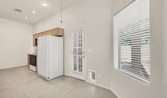 37204 N TRANQUIL Trl 24, Carefree, AZ 85377