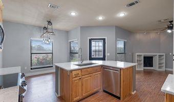 417 Magnolia St, Hico, TX 76457