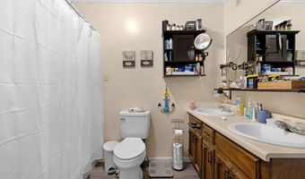 520 Kimberly Dr, Albertville, AL 35950